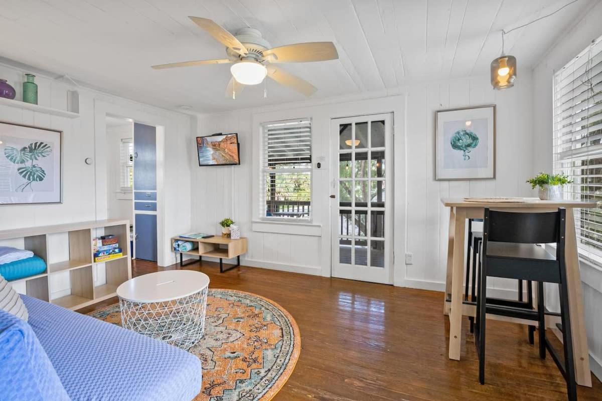 Marvelous Mermaid Bungalow, Dog-Friendly Upstairs Apt In Prime Vilano Beach St. Augustine Exterior foto
