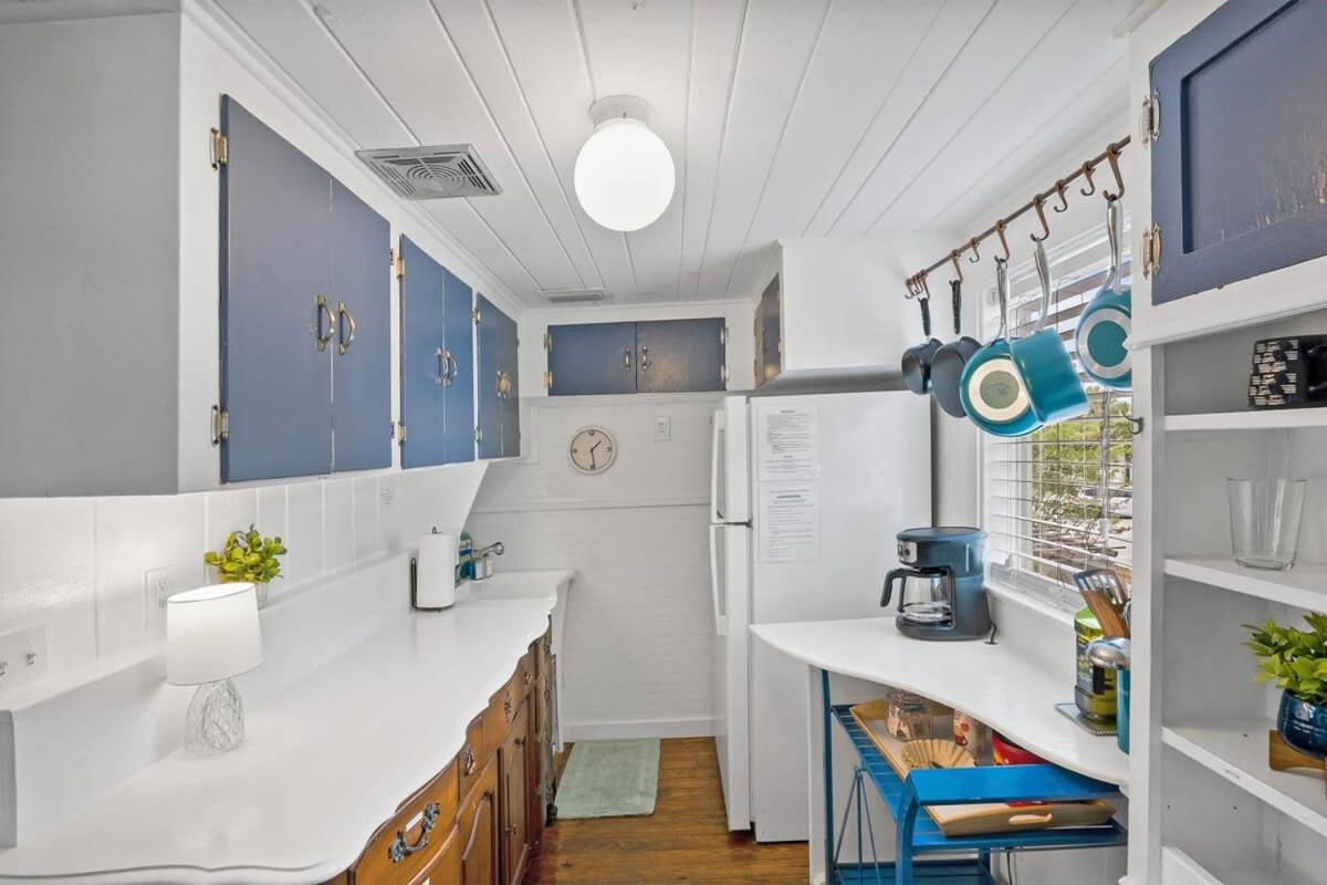 Marvelous Mermaid Bungalow, Dog-Friendly Upstairs Apt In Prime Vilano Beach St. Augustine Exterior foto